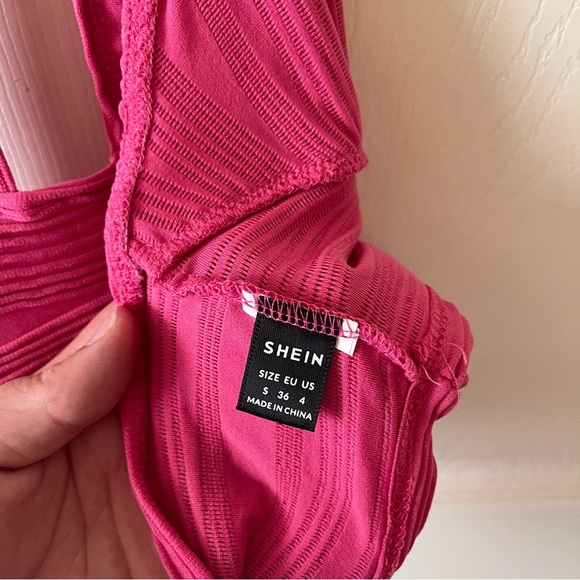 SHEIN pink halter top - Picture 2 of 2